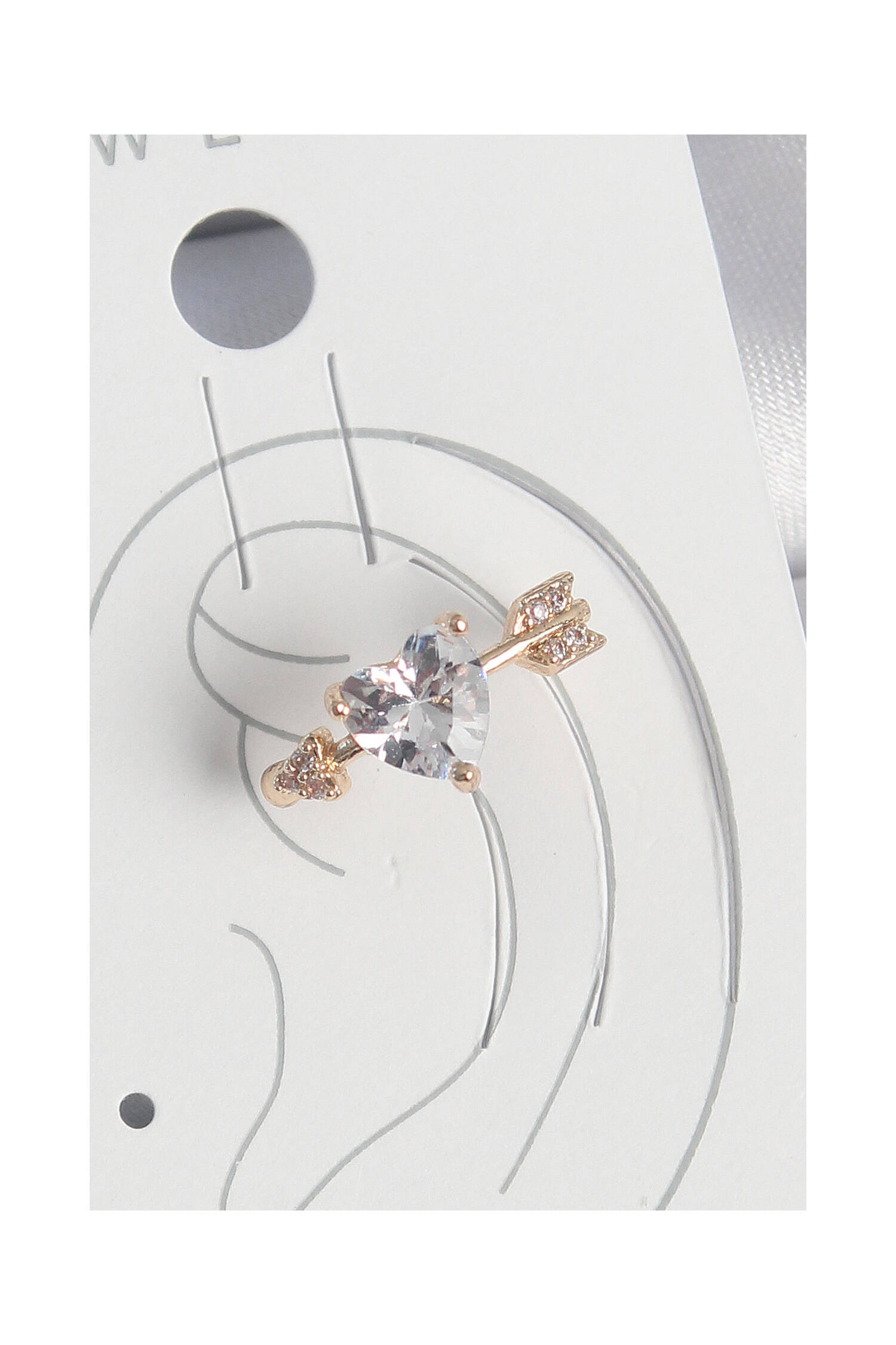 Brass Gold Color Zircon Stone Heart Arrow Pattern Women's Cartilage Earrings - Brand: Ebijuteri - Women's Clothing Wholesale - Globality Store