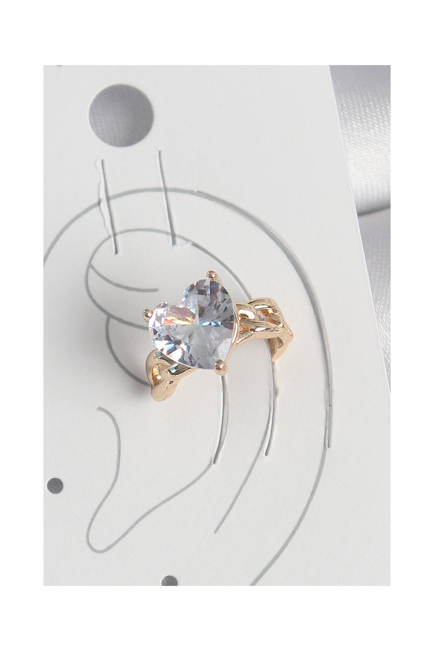 Brass Gold Color Zircon Stone Heart Model Female Cartilage Earrings - Brand: Ebijuteri - Women's Clothing Wholesale - Globality Store