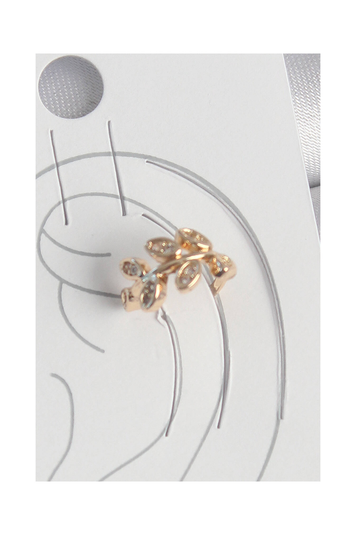 Brass Gold Color Zircon Stone Leaf Pattern Women's Cartilage Earrings - Brand: Ebijuteri - Women's Clothing Wholesale - Globality Store