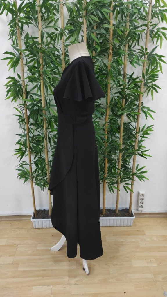Women's Short Sleeve Double Neck Front Ruffle Cross Cut Detailed Maxi Size Imported Crepe Dress - Black