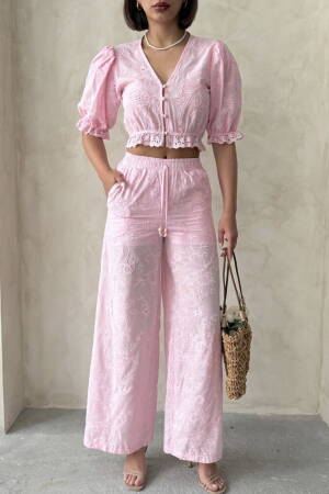 Embroidered Pants -
