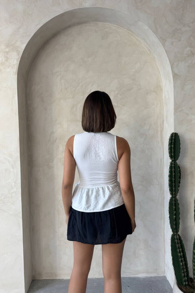 Wholesale BlouseWith Guipure Detailed Strap |