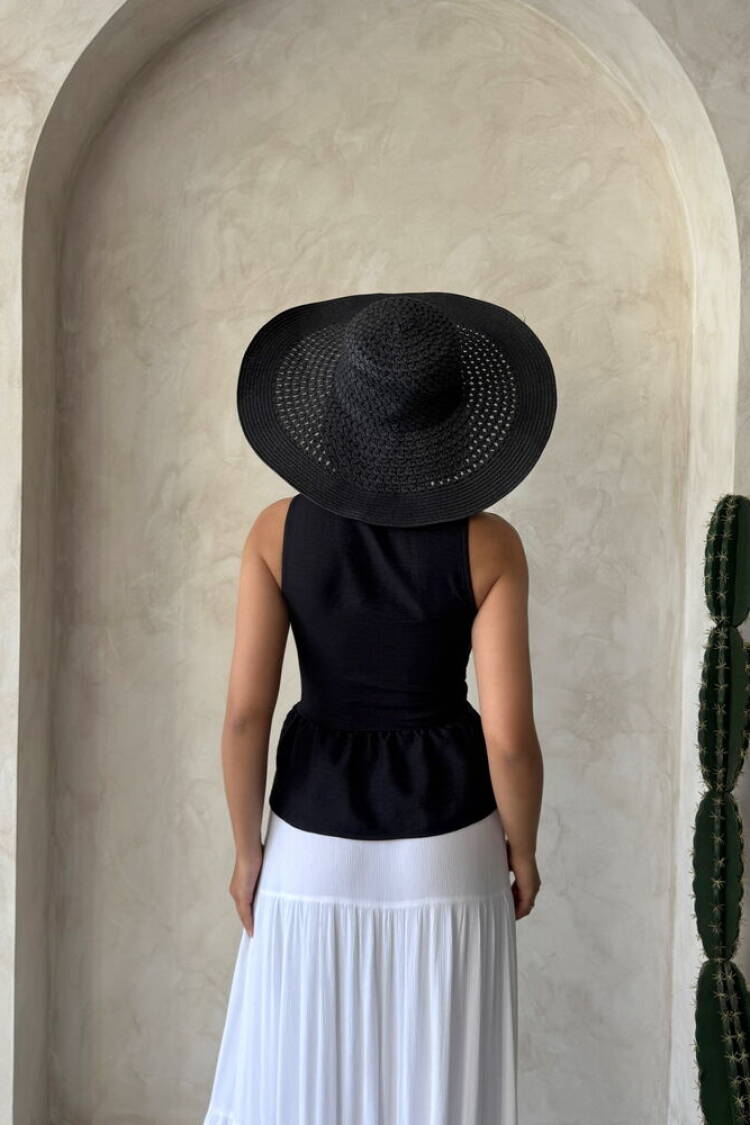 Wholesale Blouse With Guipure Detailed Strap|