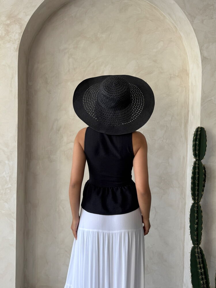 Wholesale Blouse With Guipure Detailed Strap|
