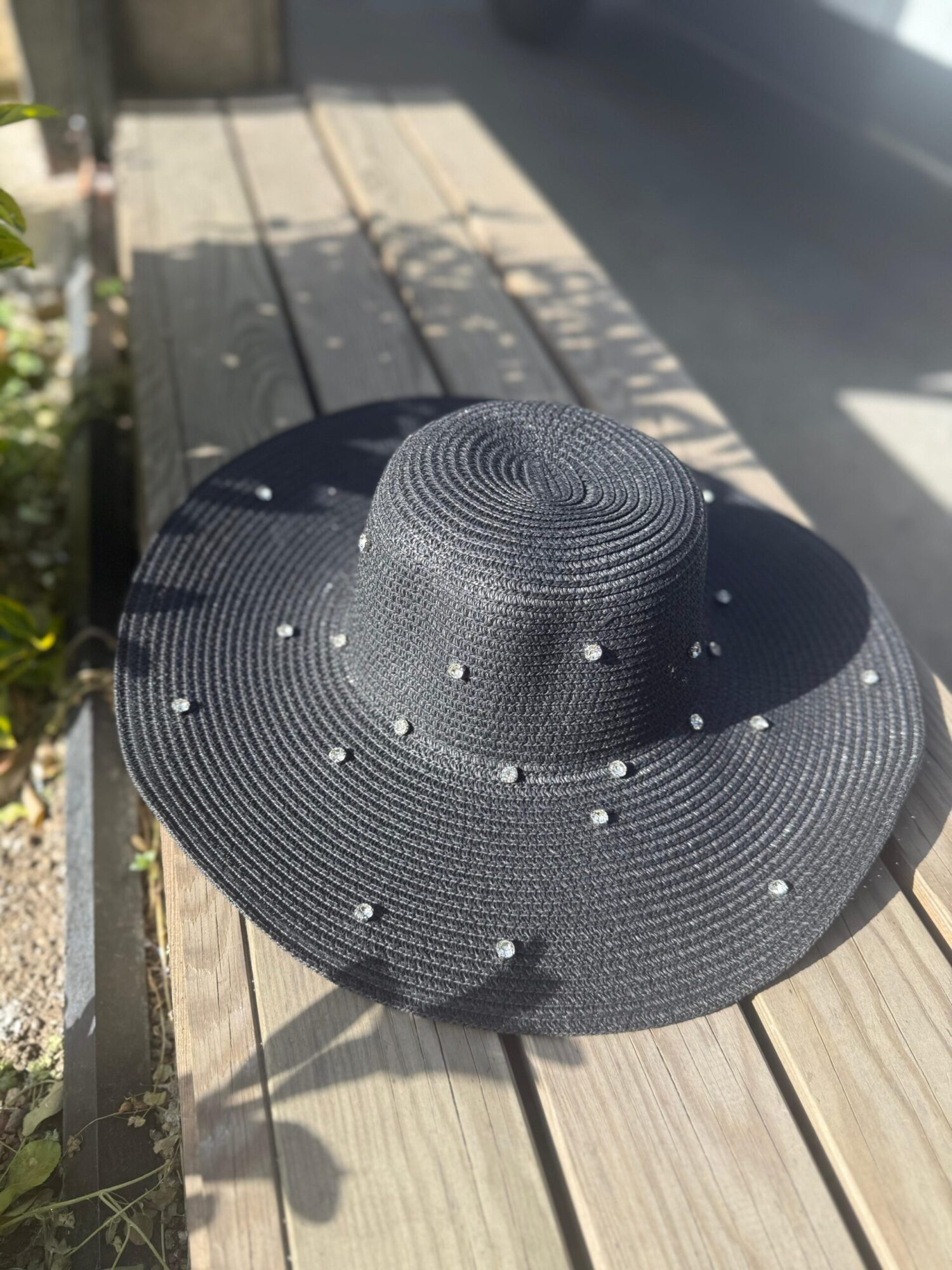 Full Stone Wide Straw Hat - Brand: Axesoire - Women & Kids, Baby Clothes Wholesale - Globality Store