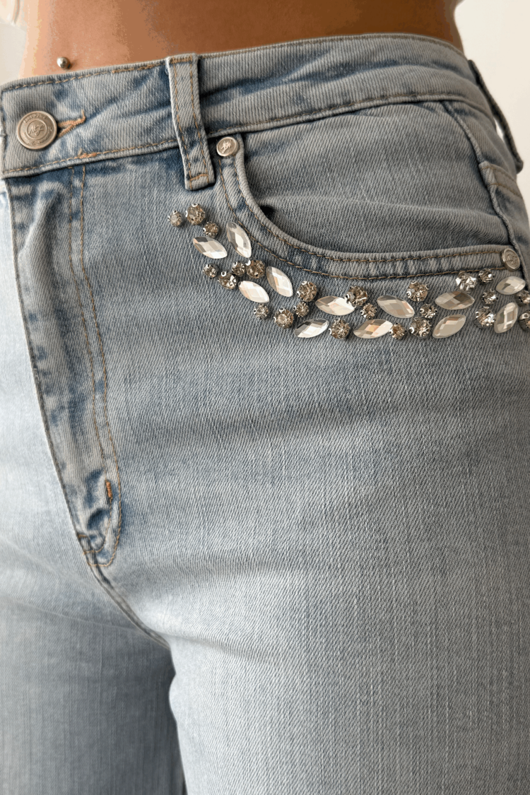 High Waist Pocket Front Pocket Stone Embroidery Detailed LightJeans Pants