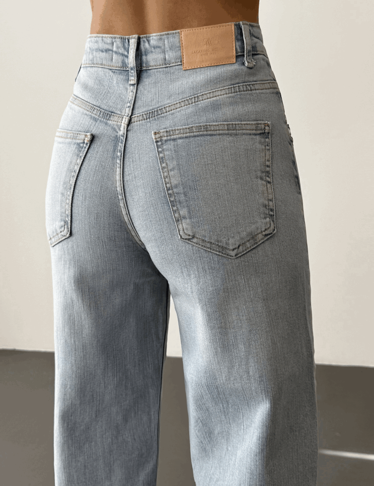 High Waist Pocket Front Pocket Stone Embroidery Detailed LightJeans Pants