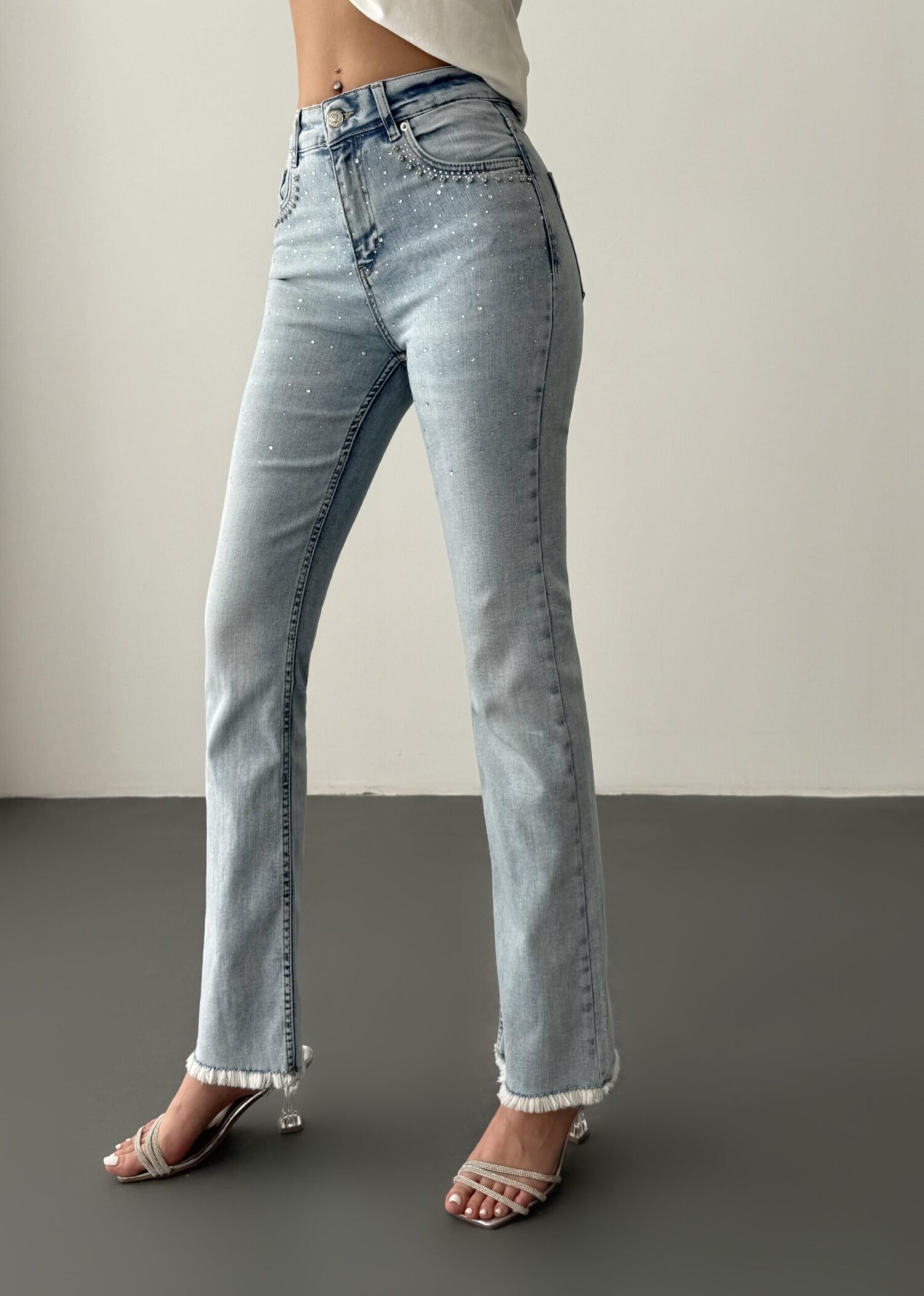 High Waist Leg Tassel LightStone Detailed Jeans Pants - Brand: LACARINO - Women's Clothing Wholesale - Globality Store