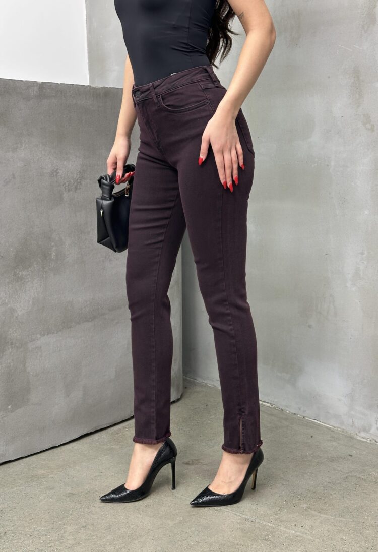 High Waist Leg Dirty Sewing Detailed Side Slit Burgundy Jeans - Brand: LACARINO - Women's Clothing Wholesale - Globality Store