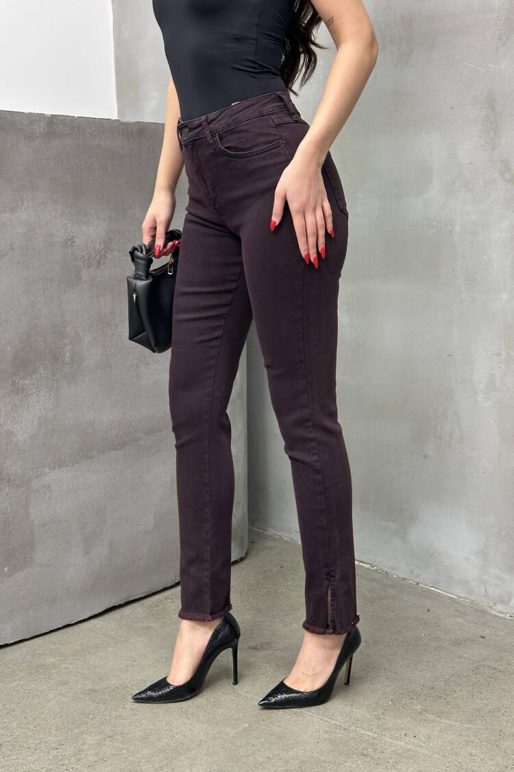 High Waist Leg Dirty Sewing Detailed Side Slit Burgundy Jeans - Brand: LACARINO - Women's Clothing Wholesale - Globality Store