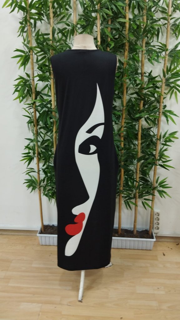 Women's Zero Sleeve V Neck Women's Face Pattern Suprem Dress - Black