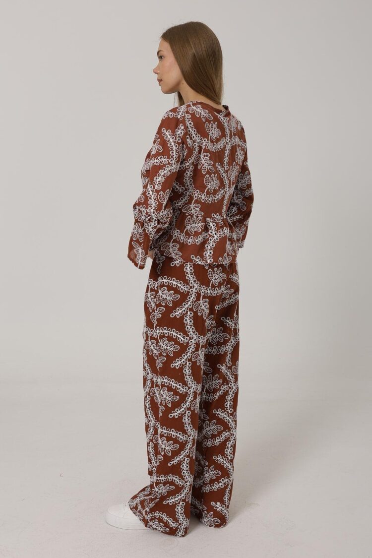 Embroidered Oversize Pants