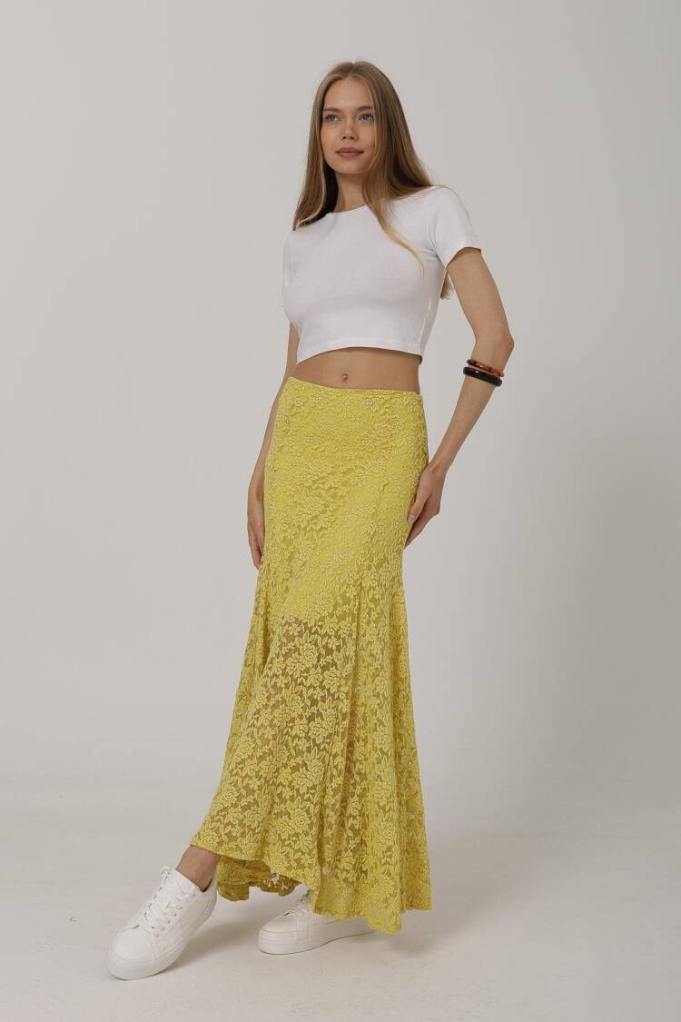 Elastic Waist Lace Skirt