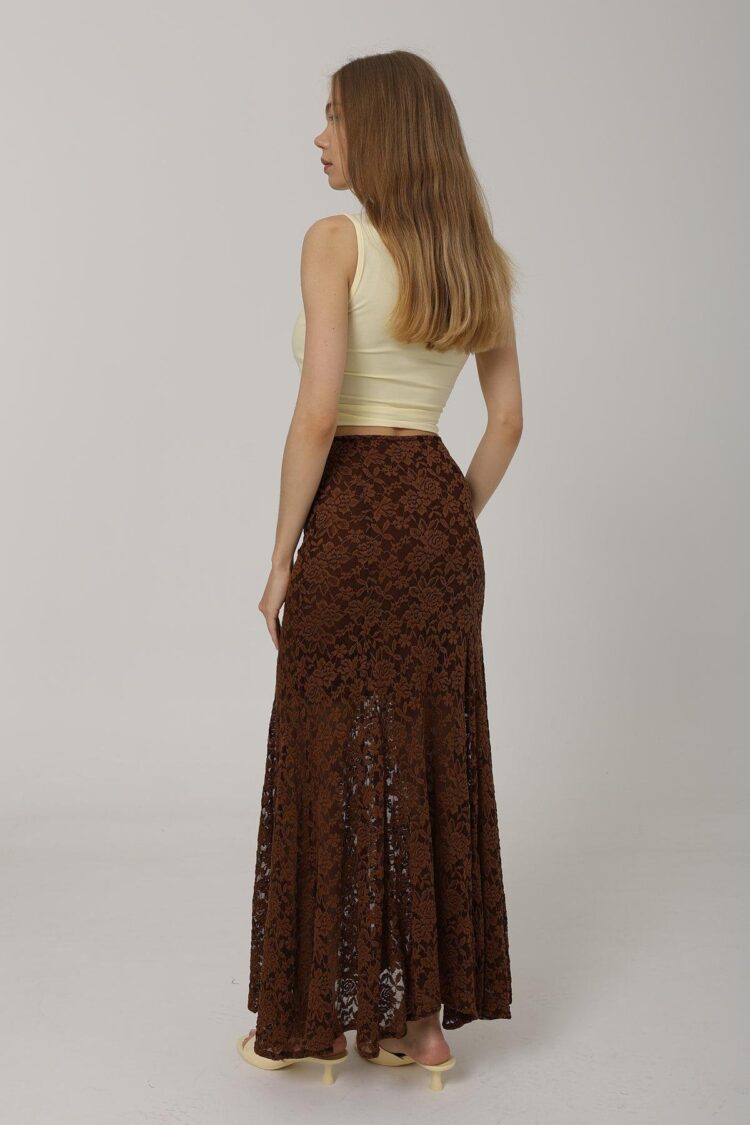 Elastic Waist Lace Skirt
