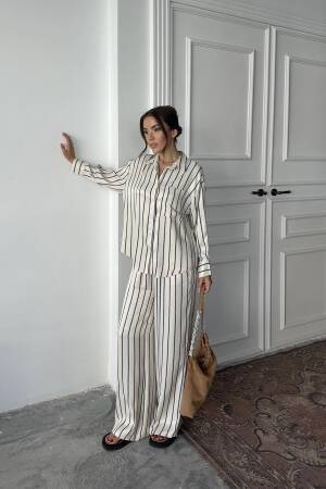 WholesaleStriped Satin Suit - Brand: Elisa - Women's Clothing Wholesale - Globality Store