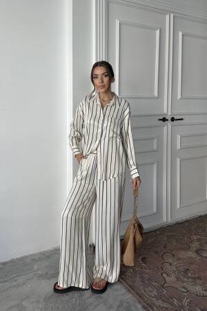 WholesaleStriped Satin Suit - Brand: Elisa - Women's Clothing Wholesale - Globality Store