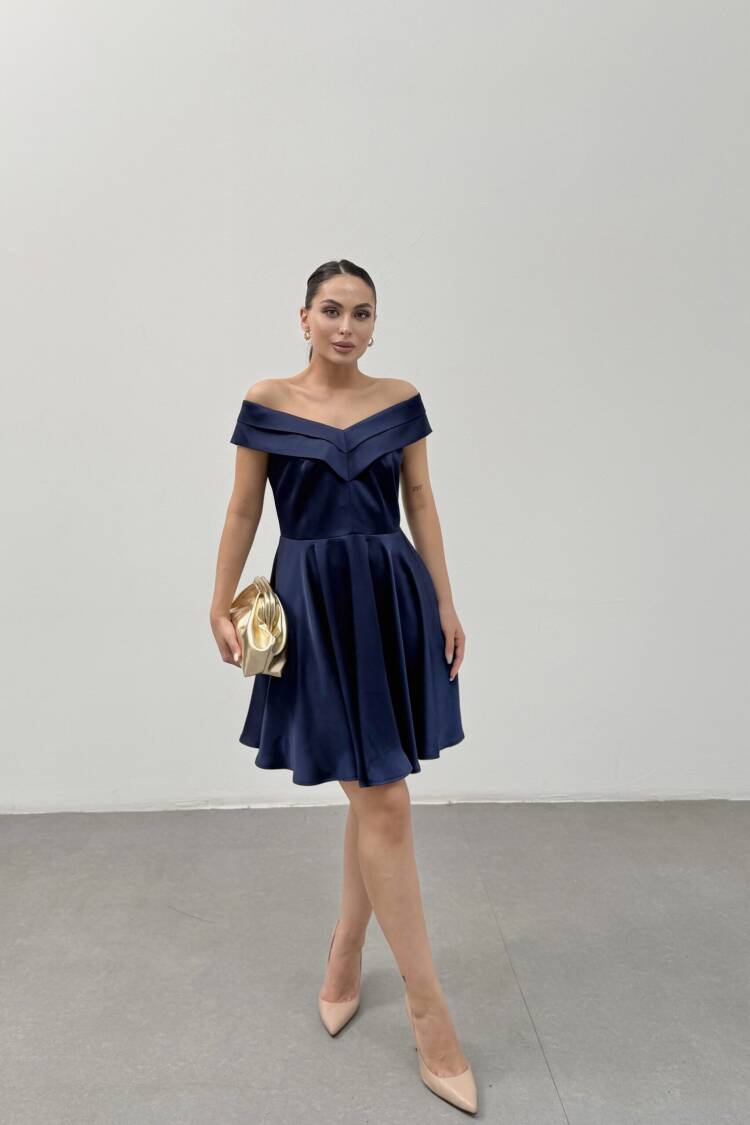 Madonna Collar Dress