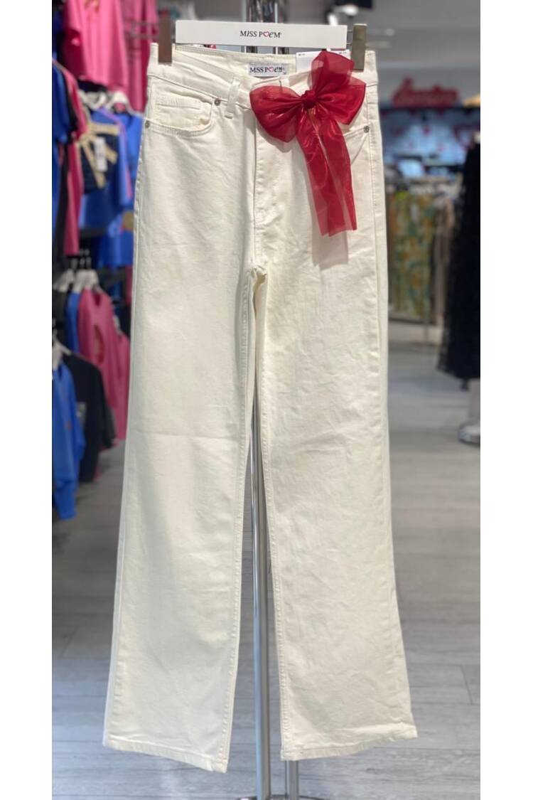 Detachable Bow Accessory Detailed White Denim Pants - Brand: MISS POEM - Women's Clothing Wholesale - Globality Store