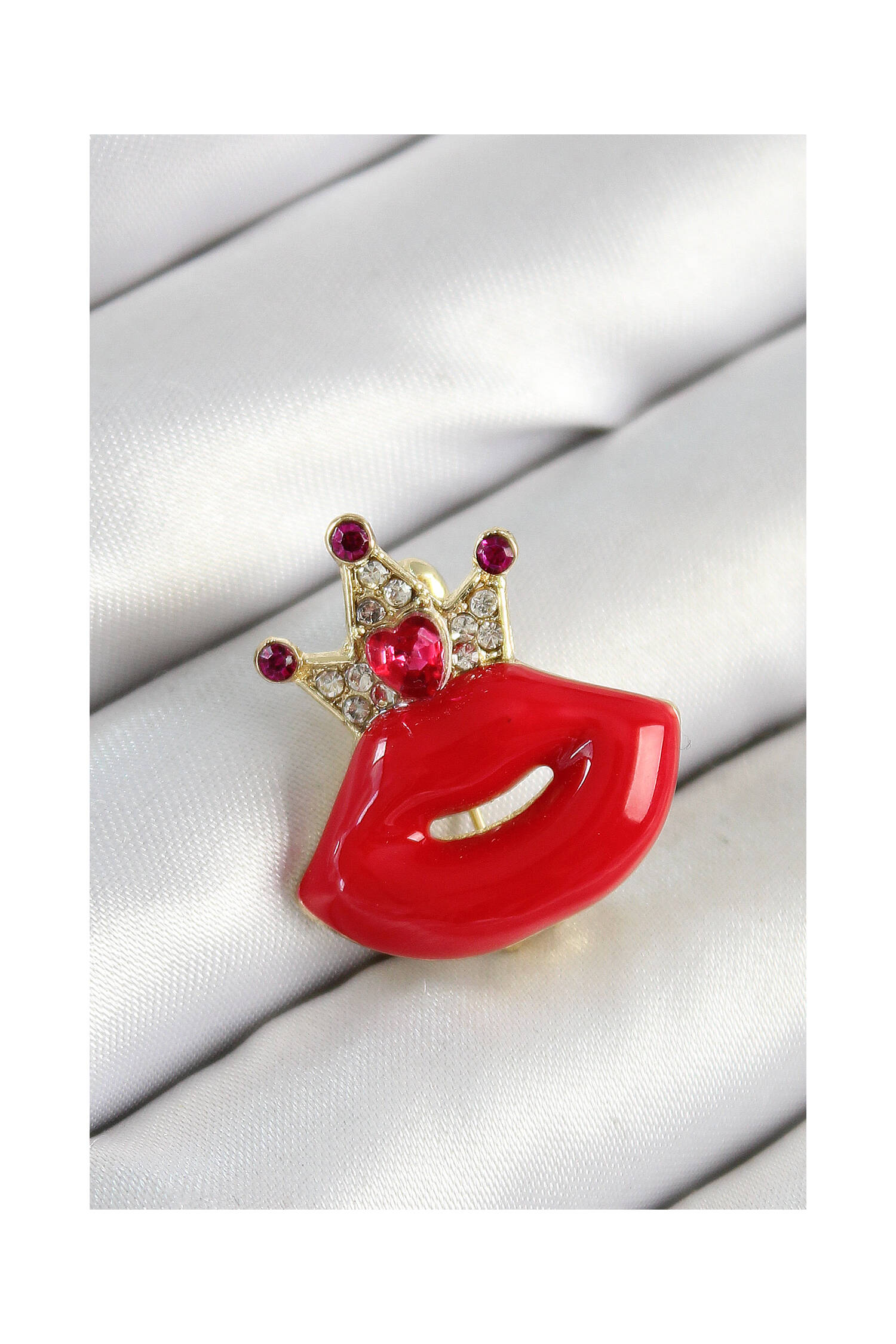 Zircon Stone Queen Crown Detailed 3d Red Lip Figured Gold Color Women Brooch - Brand: Ebijuteri - Women's Clothing Wholesale - Globality Store