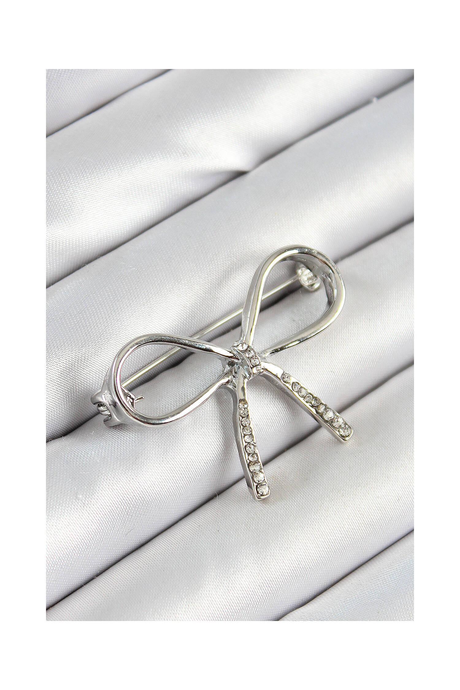 Zircon Stone Detailed Bow Figured Silver Color Women Brooch - Brand: Ebijuteri - Women's Clothing Wholesale - Globality Store