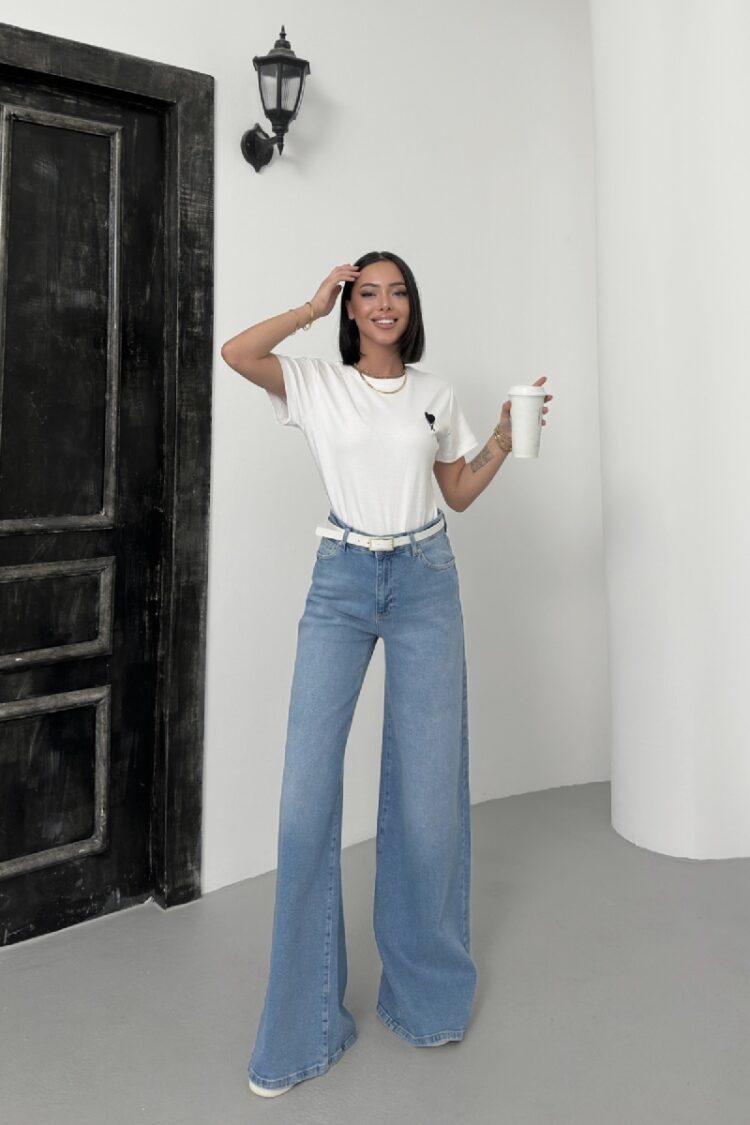 Wide Leg Jeans