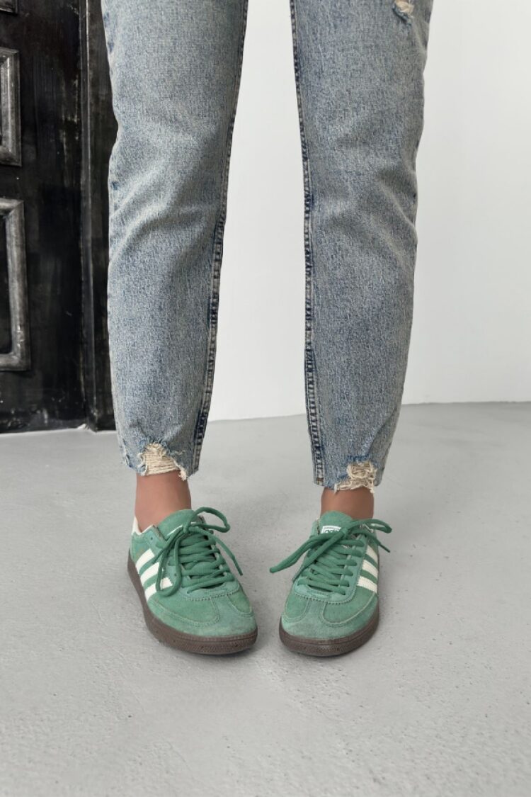 Leg Mom Fit Jeans