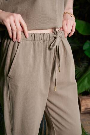 Carrot Linen Pants - Brand: XLove - Women's Clothing Wholesale - Globality Store