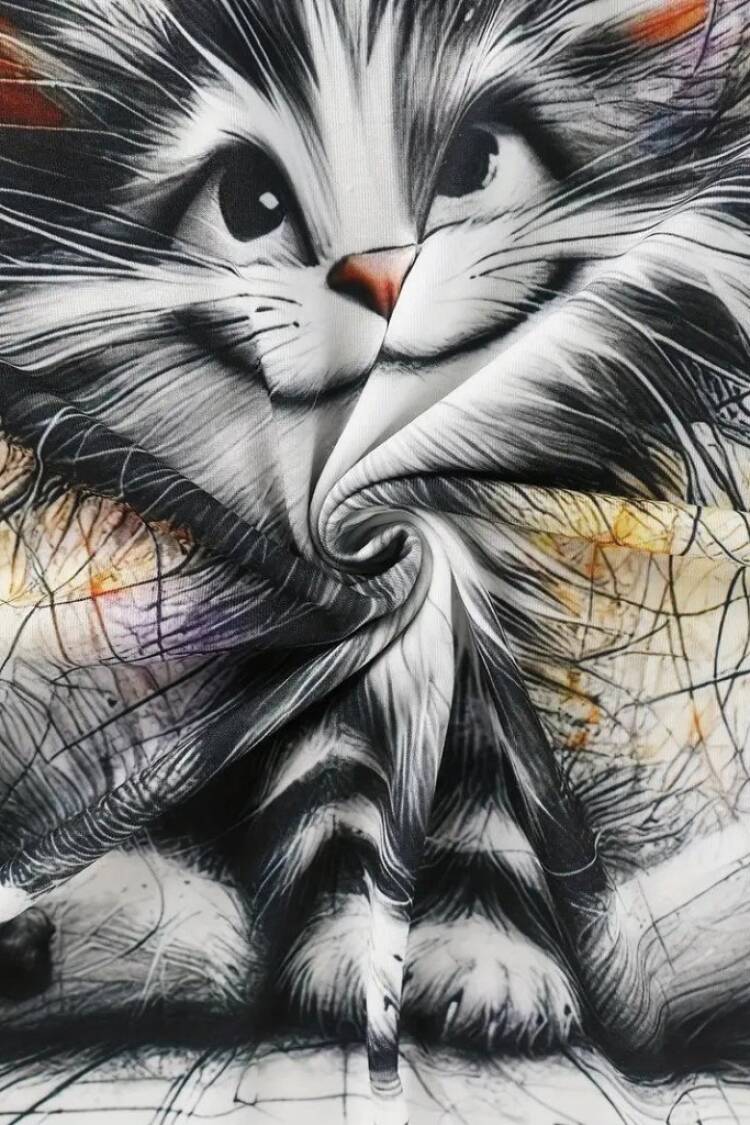 Women's Short Sleeve Crew Neck Cat Printed Suprem Blouse - White