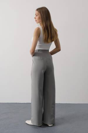 Pleated Lace-up Oversize Pants - Brand: Reyon - Women's Clothing Wholesale - Globality Store