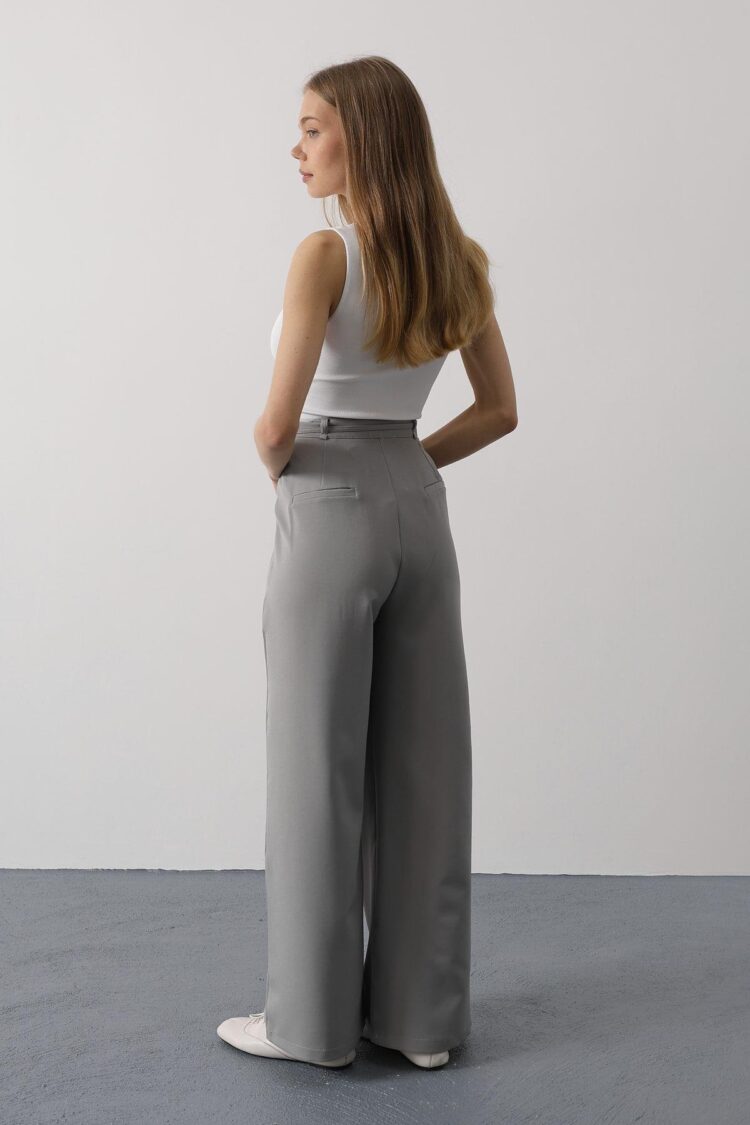 Pleated Lace-up Oversize Pants