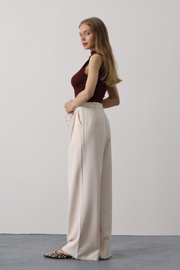 Pleated Lace Oversize Pants
