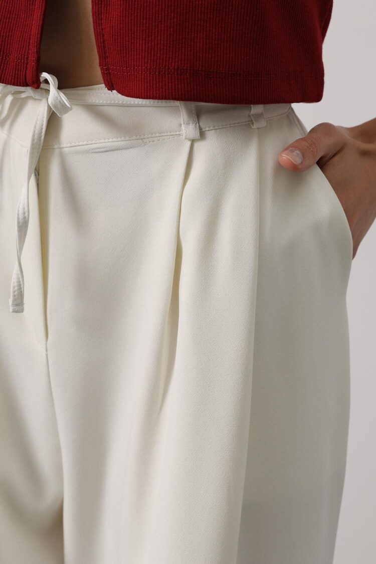 Pleated Lace Oversize Pants