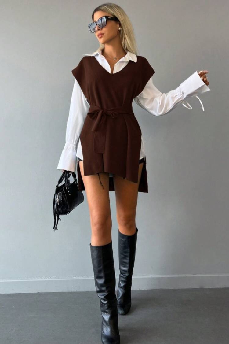 Women's V-Neck Slit Detail Back Tie Knitwear Blouse - Burgundy - Brand: Janes - Women's Clothing Wholesale - Globality Store