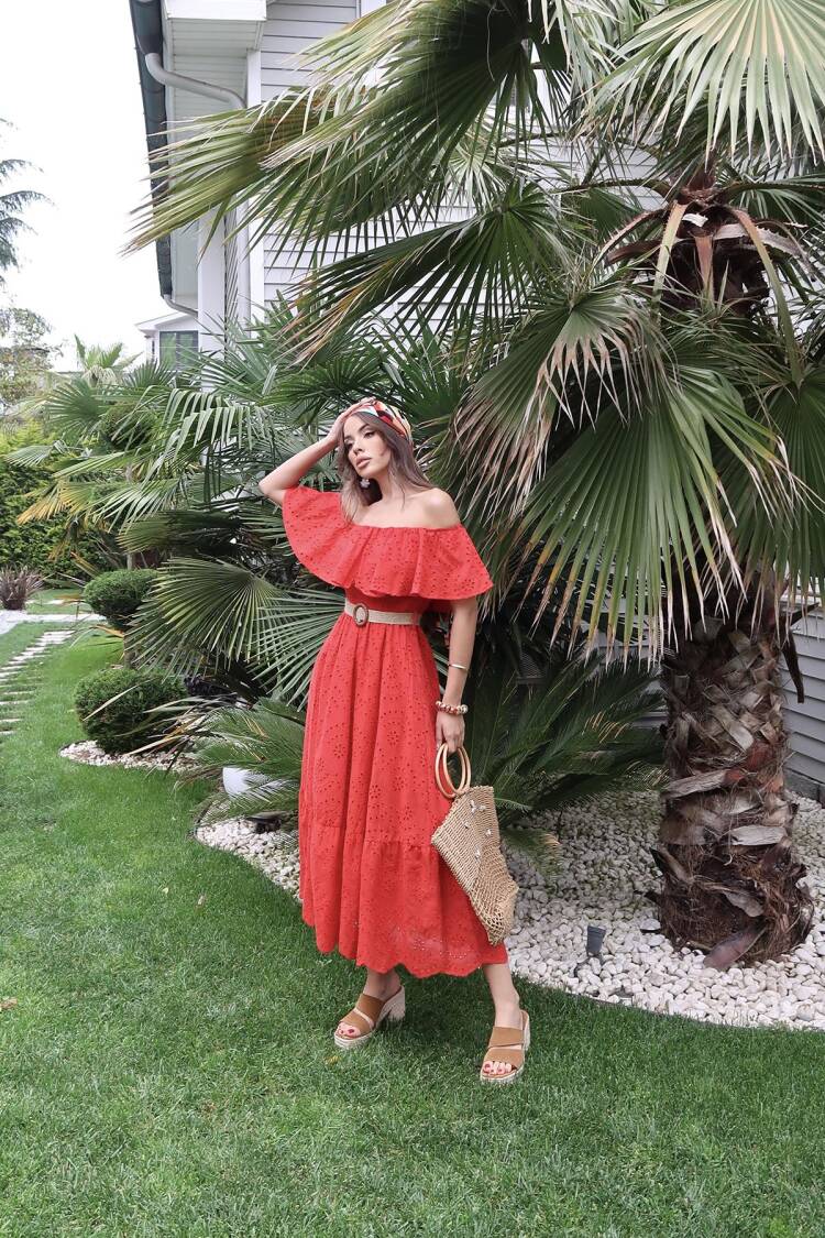 WholesaleShoulder Elastic Embroidery Dress