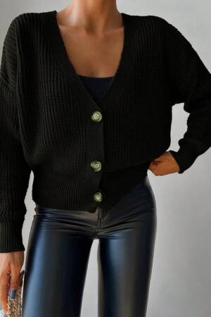Women's Long Sleeve Button Detail Knitwear - Brand: Janes - Women's Clothing Wholesale - Globality Store