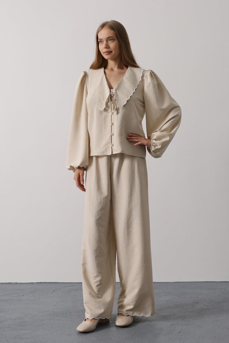 Embroidered Baby Collar Pants Set