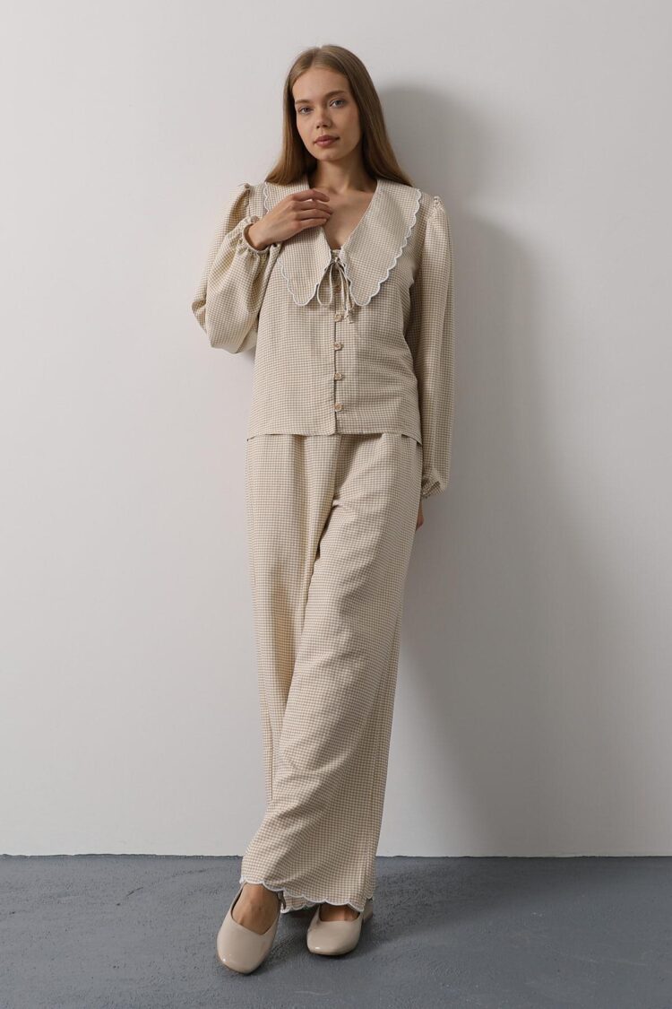 Embroidered Baby Collar Pants Set