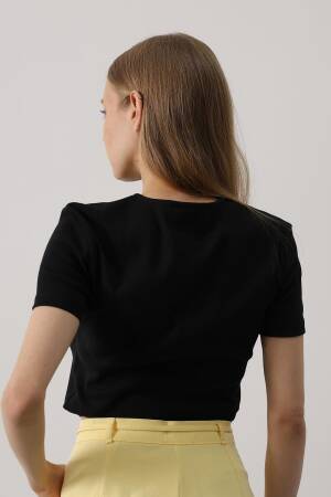 Short Cufflink Top - Brand: Reyon - Women's Clothing Wholesale - Globality Store