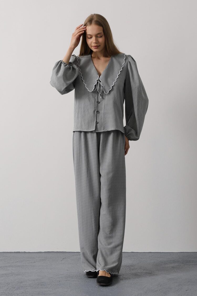 Embroidered Baby Collar Pants Set