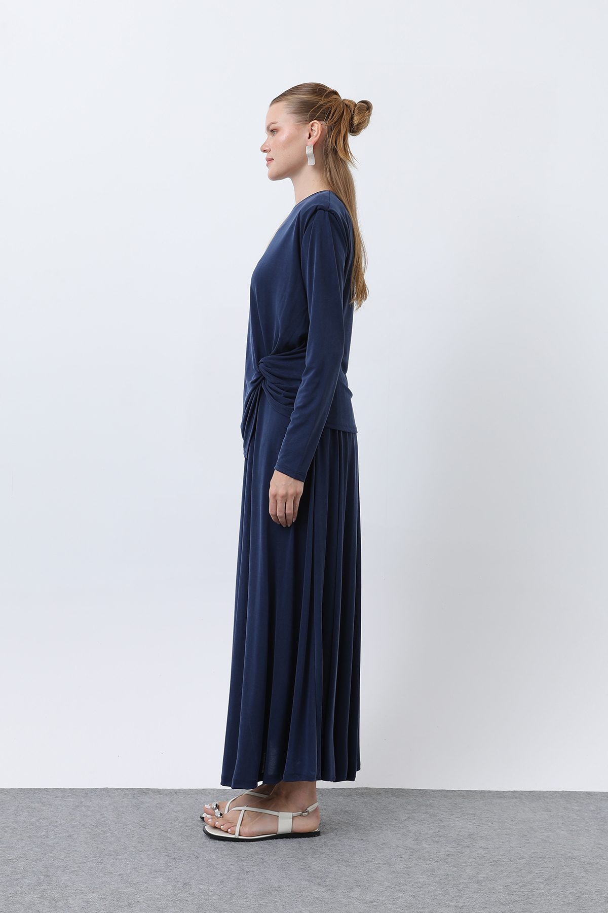 Women's Front Knotted Wadding Detailed Skirt Suit