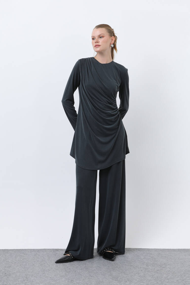 Women's Drape Detailed Trousers Suit - Brand: Puane - Women's Clothing Wholesale - Globality Store