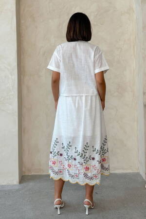 Embroidered Skirt - Yellow Dsn2 - Brand: Topshow - Women's Clothing Wholesale - Globality Store