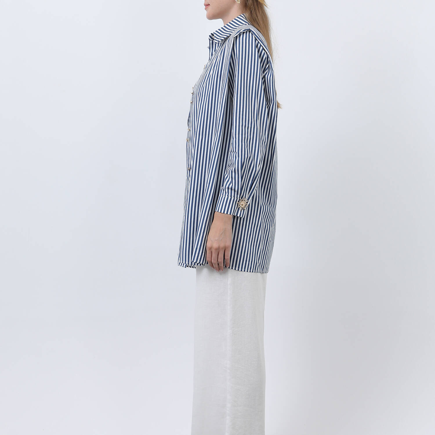 Women's Striped Brooch Detailed Shirt - Brand: Puane - Women's Clothing Wholesale - Globality Store