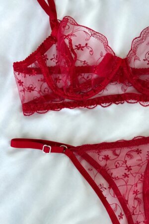 Lace Detail Lingerie - Brand: EYYO ATELIER - Women & Kids, Baby Clothes Wholesale - Globality Store