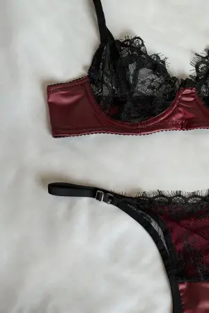 Burgundy Lace Detail Underwear - Brand: EYYO ATELIER - Women's Clothing Wholesale - Globality Store