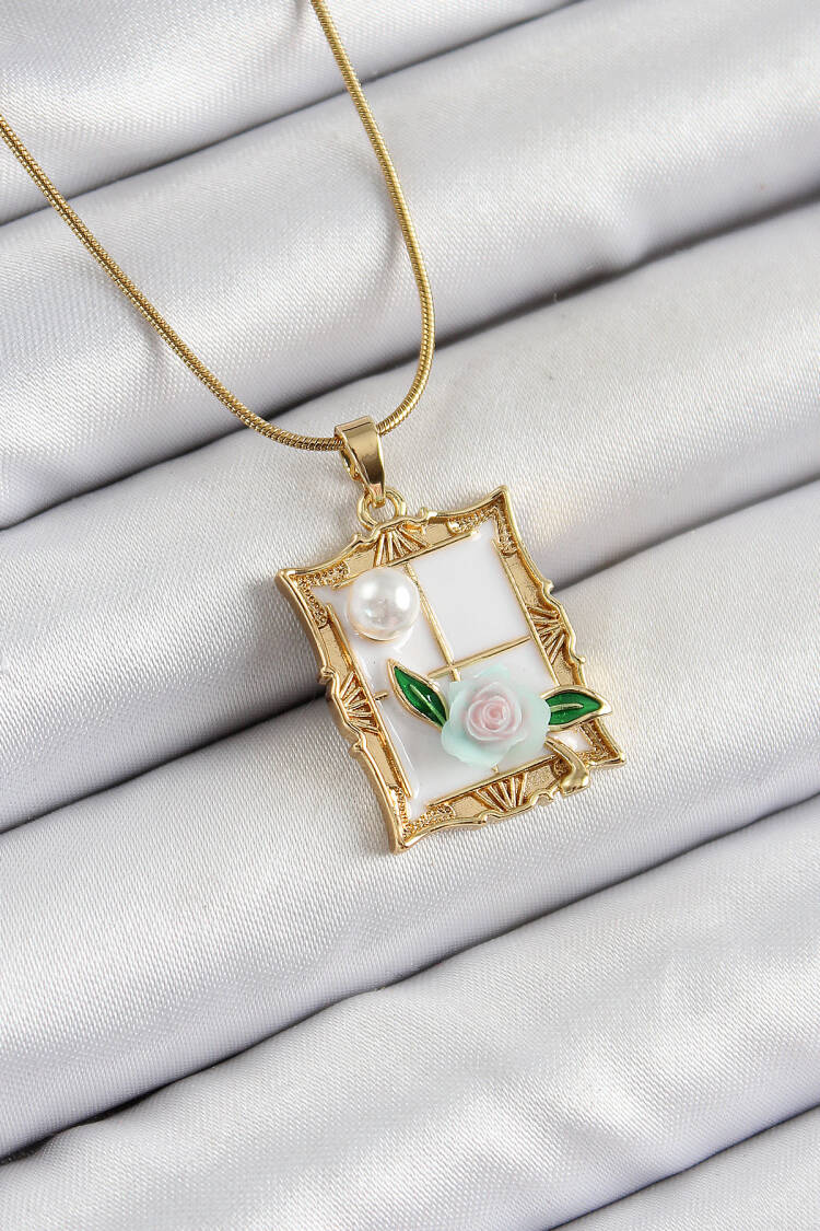 316l Steel Chain White Artistic Portrait Pearl Detailed Rose Figured Pattern Gold Color Women Necklace - Brand: Ebijuteri - Women's Clothing Wholesale - Globality Store