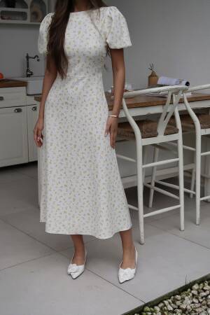 White Fit And Flare Floral Dress - Brand: Elisa - Women's Clothing Wholesale - Globality Store