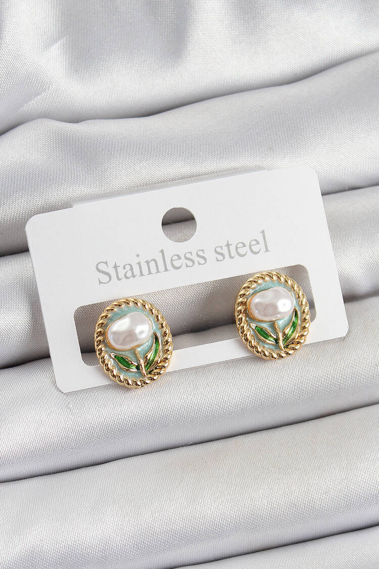 Elegant Gold Earring - Brand: Ebijuteri - Women's Clothing Wholesale - Globality Store