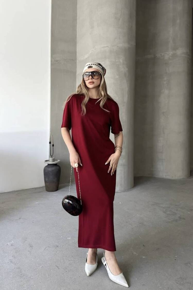 Claret Red Shift Midi Dress With Round Neck