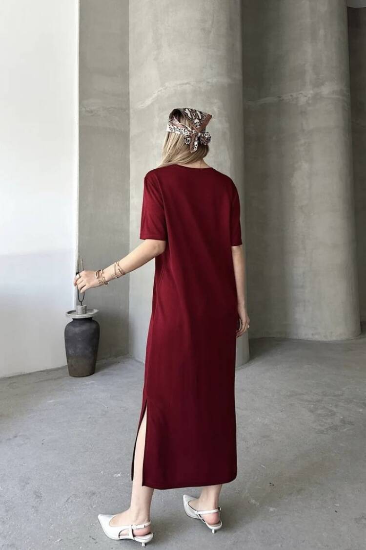 Claret Red Shift Midi Dress With Round Neck